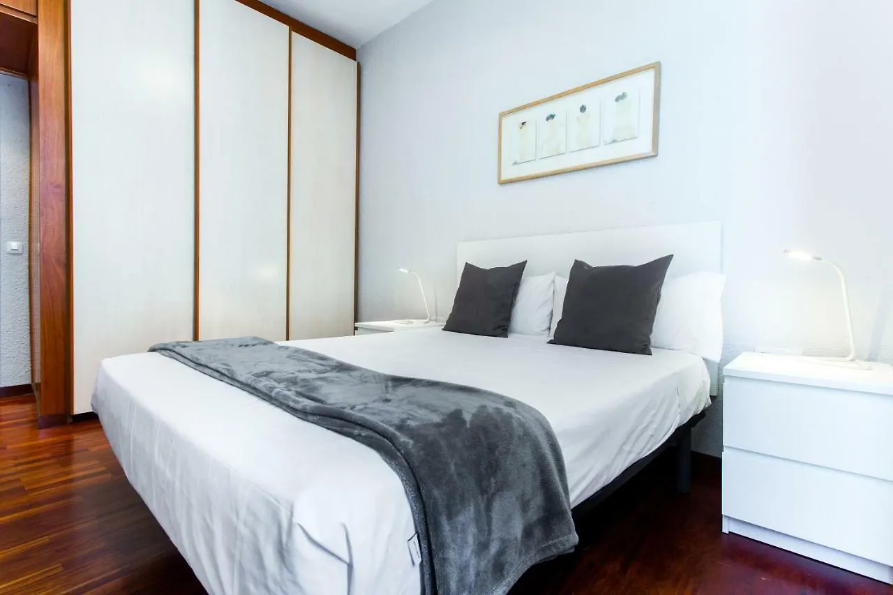 Friendly Rentals Rambla Flower location